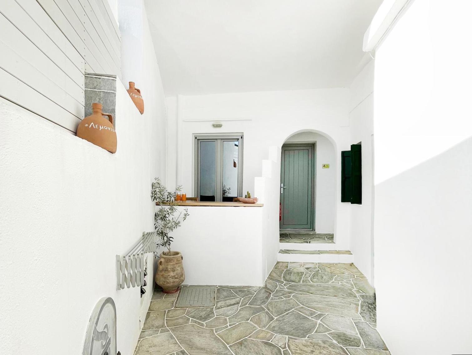 Lemonia Rooms 1 Platis Gialos  외부 사진