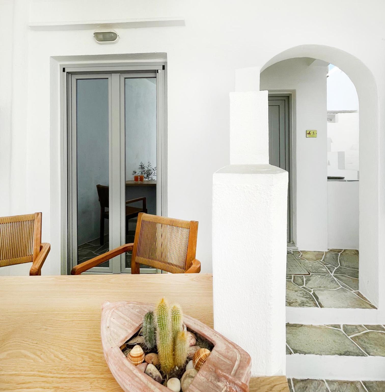 Lemonia Rooms 1 Platis Gialos  외부 사진